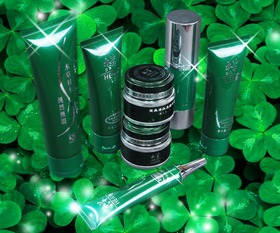 本草寶典化妝品 自然護(hù)膚與店鋪視覺(jué)的完美融合