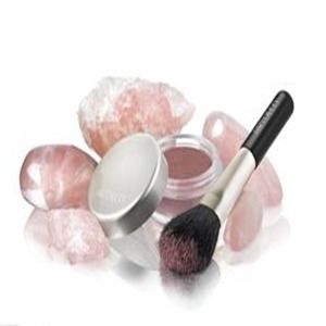 佳達(dá)化妝品 產(chǎn)品視覺(jué)與店鋪裝修的藝術(shù)